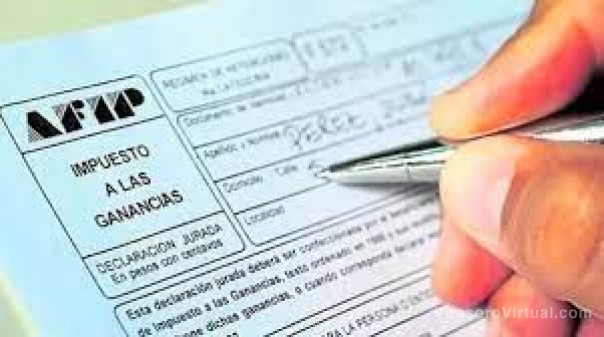 El Gobierno Nacional oficializó que los salarios de hasta $880.000 no pagarán el impuesto sobre el aguinaldo
