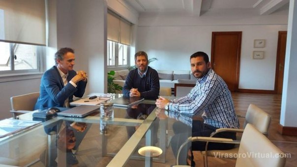 En Buenos Aires el intendente Emiliano Fernández se reunió con el Ministro de @ObrasPublicasAR @gkatopodis