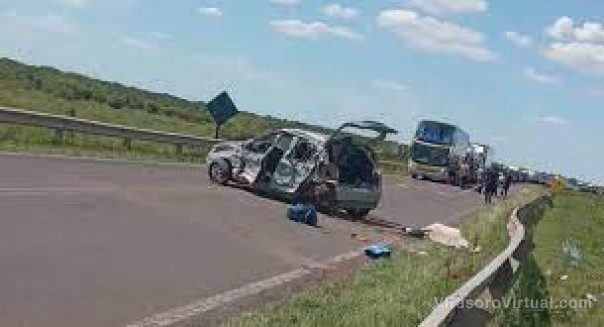 Un muerto tras un choque entre un auto y un camión en el puente Santa Lucía