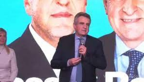 En Corrientes, Rossi: "Lo que está en juego son los derechos adquiridos por el peronismo"