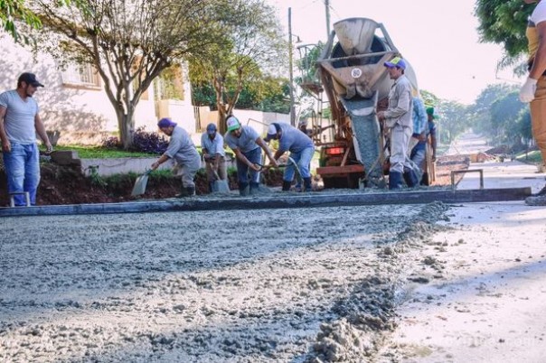 ¡Siguen sumando más calles pavimentadas para la ciudad!