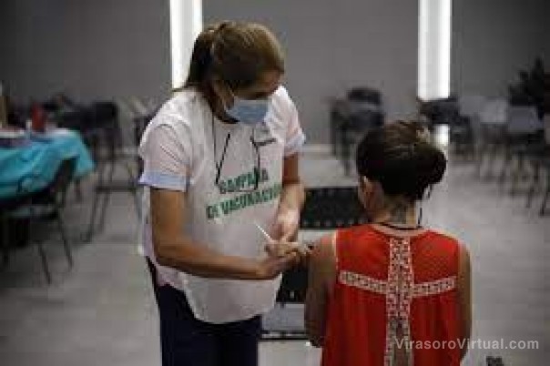 Llegaron otras 25.000 vacunas anticovid y ya se aplicaron 700.000 dosis refuerzo