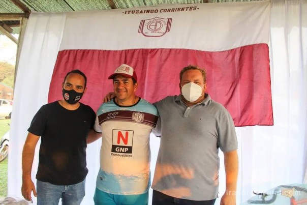 Juan Pablo Valdes y su equipo festejaron