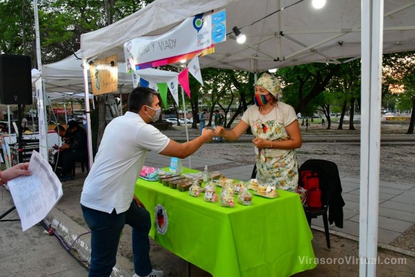 Tras la Clínica de Mujeres Emprendedoras, confirmaron una nueva feria de exposición