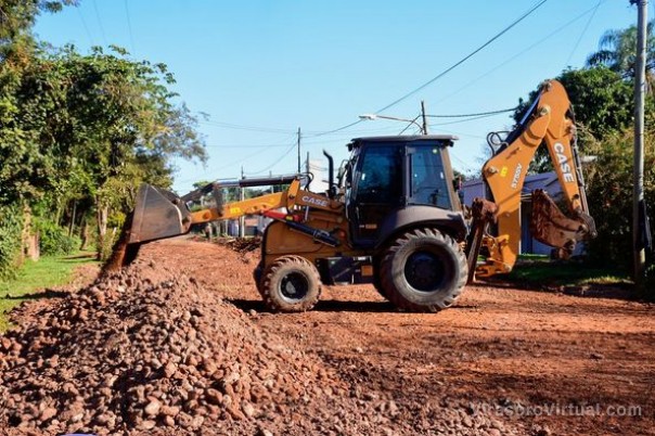 ¡Continúan las obras por calle Pellegrini!