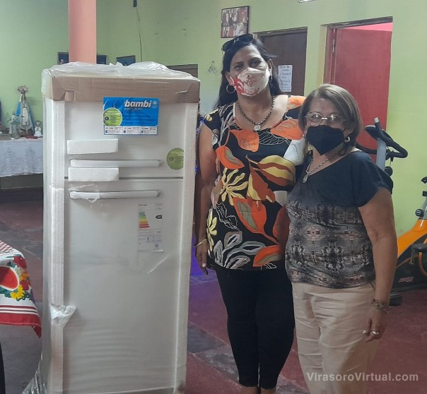 En Santo Tomé e Ituzaingó Desarrollo Social entregó mobiliarios y equipamientos a instituciones