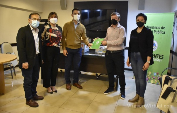 Cardozo entregó un Electrobisturí a la Red de Estomatología de la Provincia