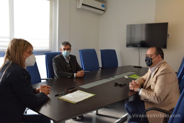 El Gobierno provincial y OCA renovaron convenios que benefician a empresas adheridas a Hecho en Corrientes