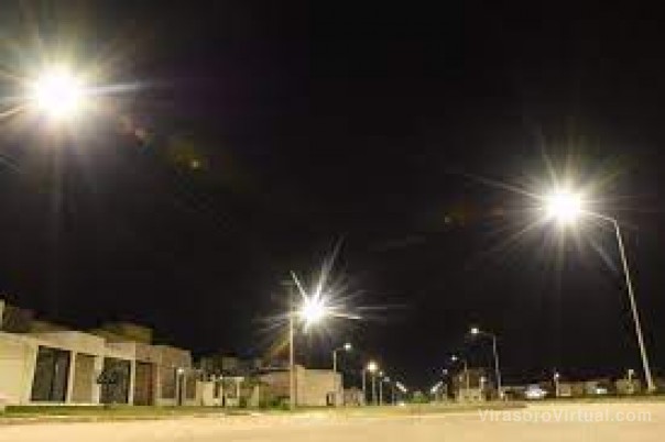Instalan nuevo sistema de alumbrado con luces led en 20 barrios capitalinos