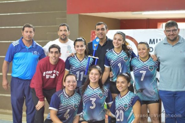¡Felicitaciones al equipo “Furius” de Virasoro por ganar el torneo de voley femenino!