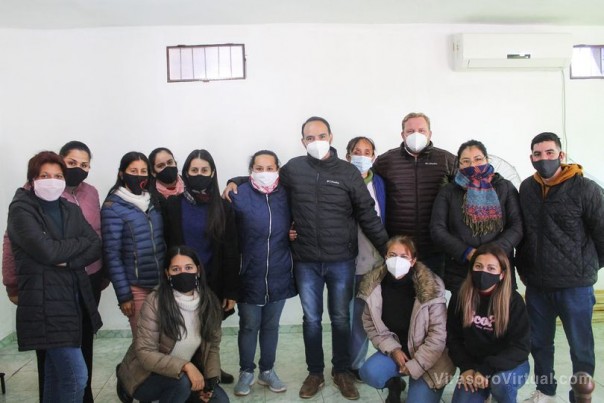 Juan Pablo Valdes y su equipo se reunieron con los integrantes de la protectora Mymba Hayhu