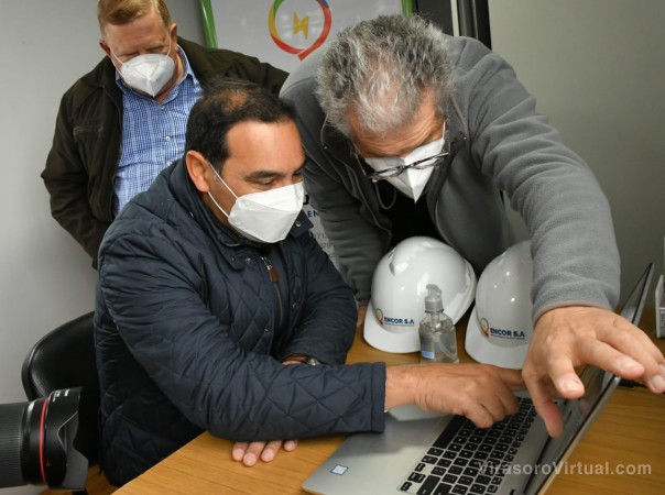 Valdés inauguró la primera Central Solar Fotovoltaica conectada a red de la Provincia