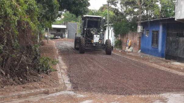 Cerca de 15 mil metros de cordón cuneta ejecuta el Gobierno Provincial en la ciudad de Corrientes