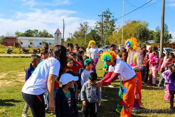 Juan pablo Valdes comenzo a festejar el mes del niño