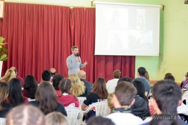 La juventud de Virasoro se prepara para vivir la Estudiantina 2022.