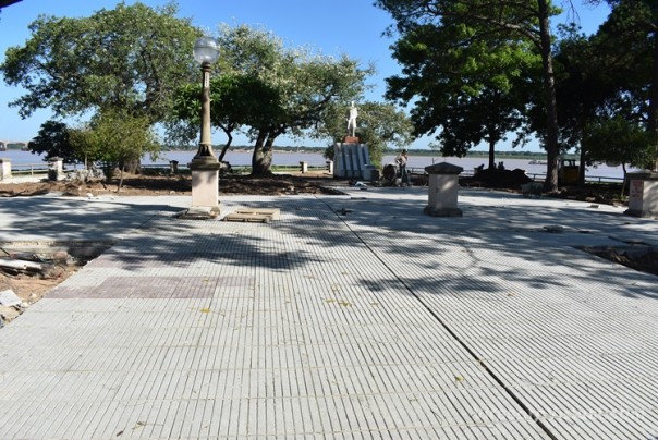 Circuito Ñanderecó: Comenzaron los trabajos para revalorizar el paseo Pedro Ferré