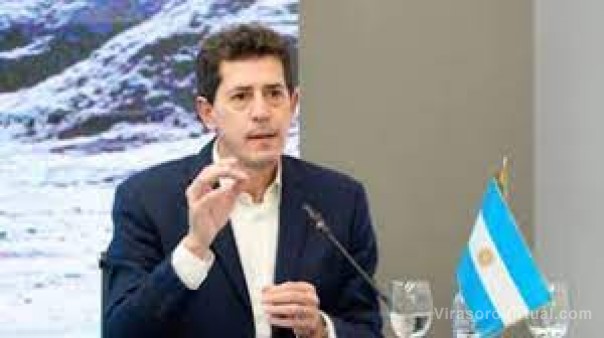 Wado de Pedro lanzó su candidatura a presidente por el oficialismo