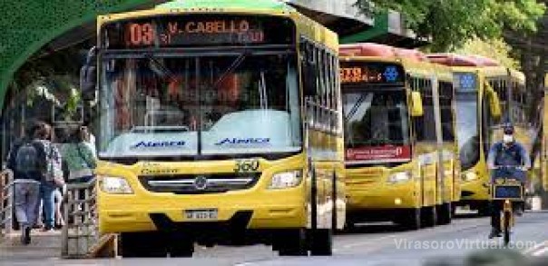 UTA firmó el acuerdo con una suba de 100% para los colectiveros del interior