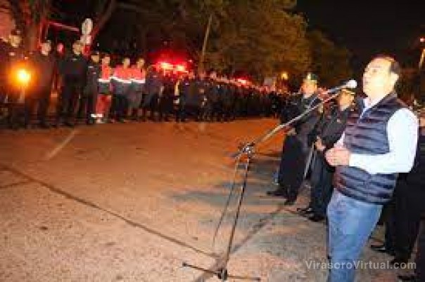 Corrientes espera equipos de Nación y Valdés anticipó más recursos para los bomberos