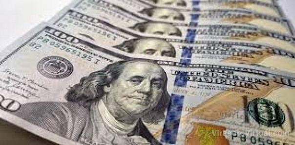 El dólar blue subió a $284 y avanzó 14 pesos en dos días