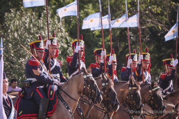 En #Yapeyú acompañaron al gobernador Gustavo Valdés en la conmemoración del 173º aniversario