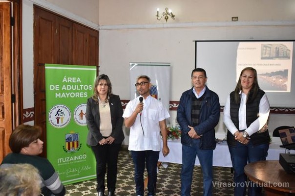 ACTIVIDAD CON ADULTOS MAYORES