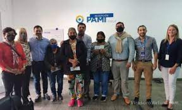Pami habilitó una nueva sede y entregó asistencia económica a afiliados