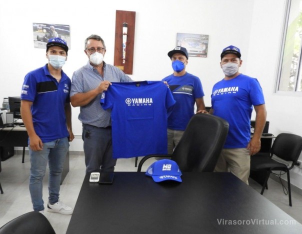 Con apoyo oficial, Julián Nacimento calienta motores para el Campeonato Latinoamericano de Yamaha R3