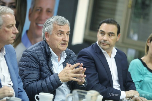 Valdés con representantes empresariales abogó por "más estímulos y menos impuestos para generar trabajo