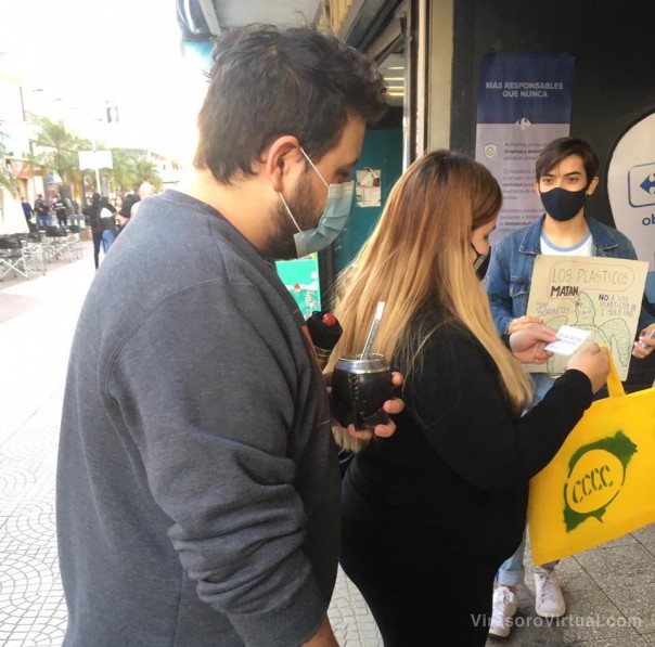 Piden que se eliminen las bolsas plasticas de la ciudad