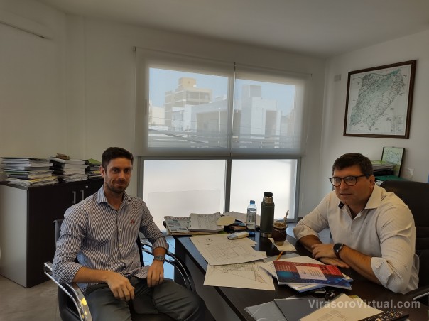 Trabajo público-privado para impulsar la confección de prendas de vestir en Corrientes