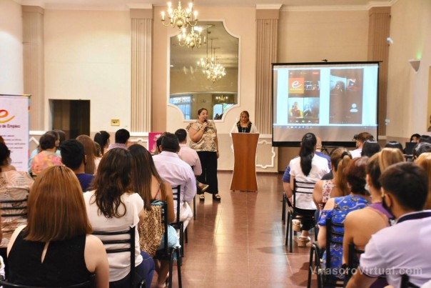 La Municipalidad entregó certificados a jóvenes que realizaron capacitaciones laborales