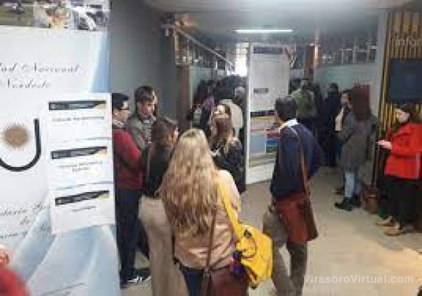 Con más de 260 trabajos, empezaron las jornadas de comunicaciones científicas