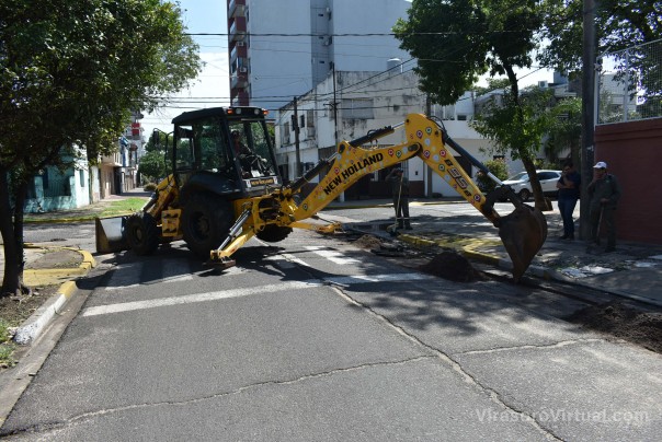 La Provincia recupera la calle Misiones y trabaja en el asfaltado integral de Ferré a Costanera