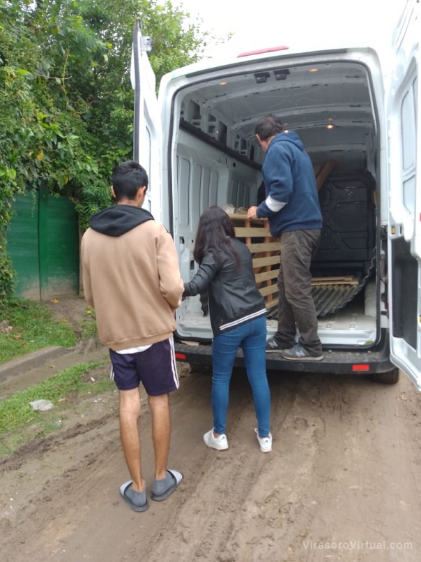 El COPRODIS realizó entrega de recursos a familias de los barrios Arazaty e Iberá