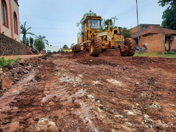 Comienzan los trabajos previos al pavimento en calle Fernández Blanco