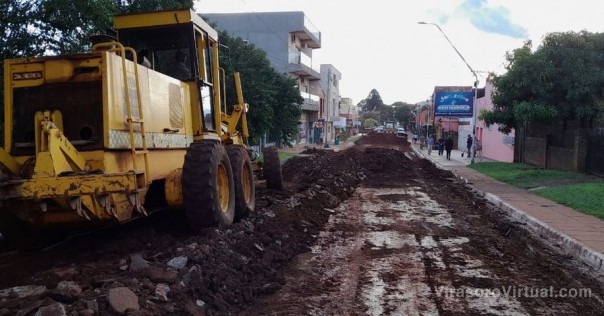 Avanza la repavimentación en Arturo Navajas