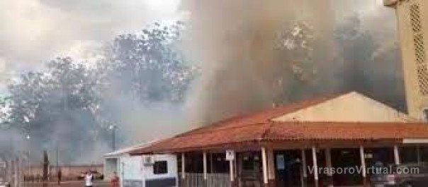 Corrientes: el fuego llegó a la frontera con Brasil y hay focos en toda la provincia