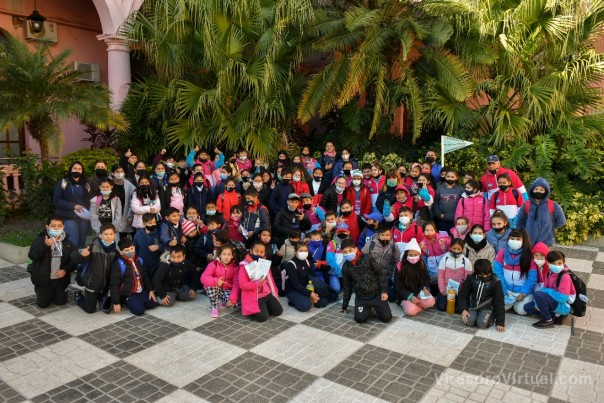 Escuela primaria de la Capital correntina visitó Casa de Gobierno