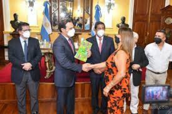 Nuevo pedido de Valdés a la Nación: que no cobre impuestos a productores correntinos