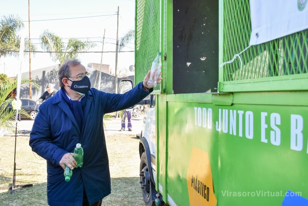 Tassano inauguró el Punto Verde Móvil y el Eco-trueque: “Pusimos a Corrientes de cara al futuro”