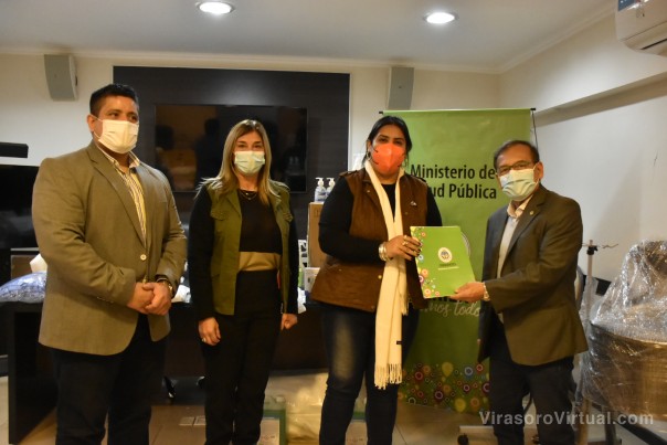 Cardozo entregó equipos e insumos a instituciones sanitarias del interior